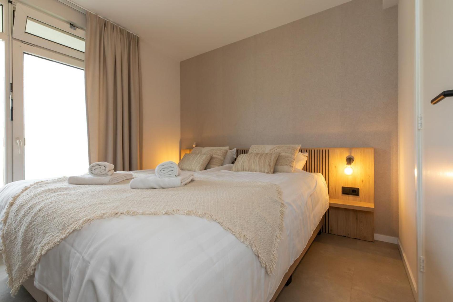 Welcome In - Kurhaus - Nieuwstraat 1 Zoutelande, Nabij Strand, Terras, Sauna Apartment Zoutelande